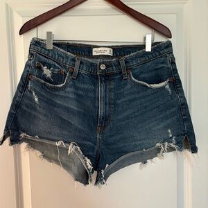 Abercrombie & Fitch High Rise Mom Short